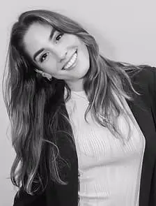 VICTORIA - Creative Director & Brand Lead